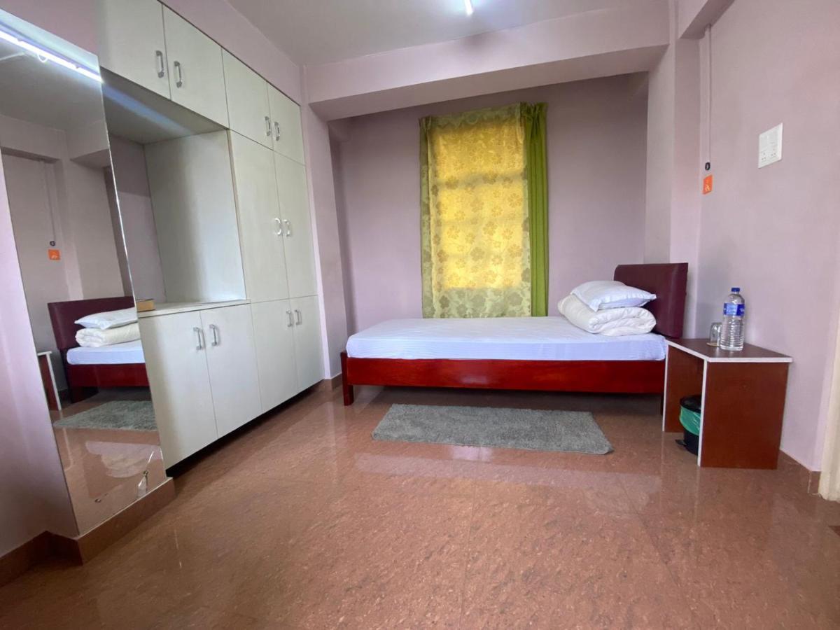 The Palm Guest House Kohima Exterior photo